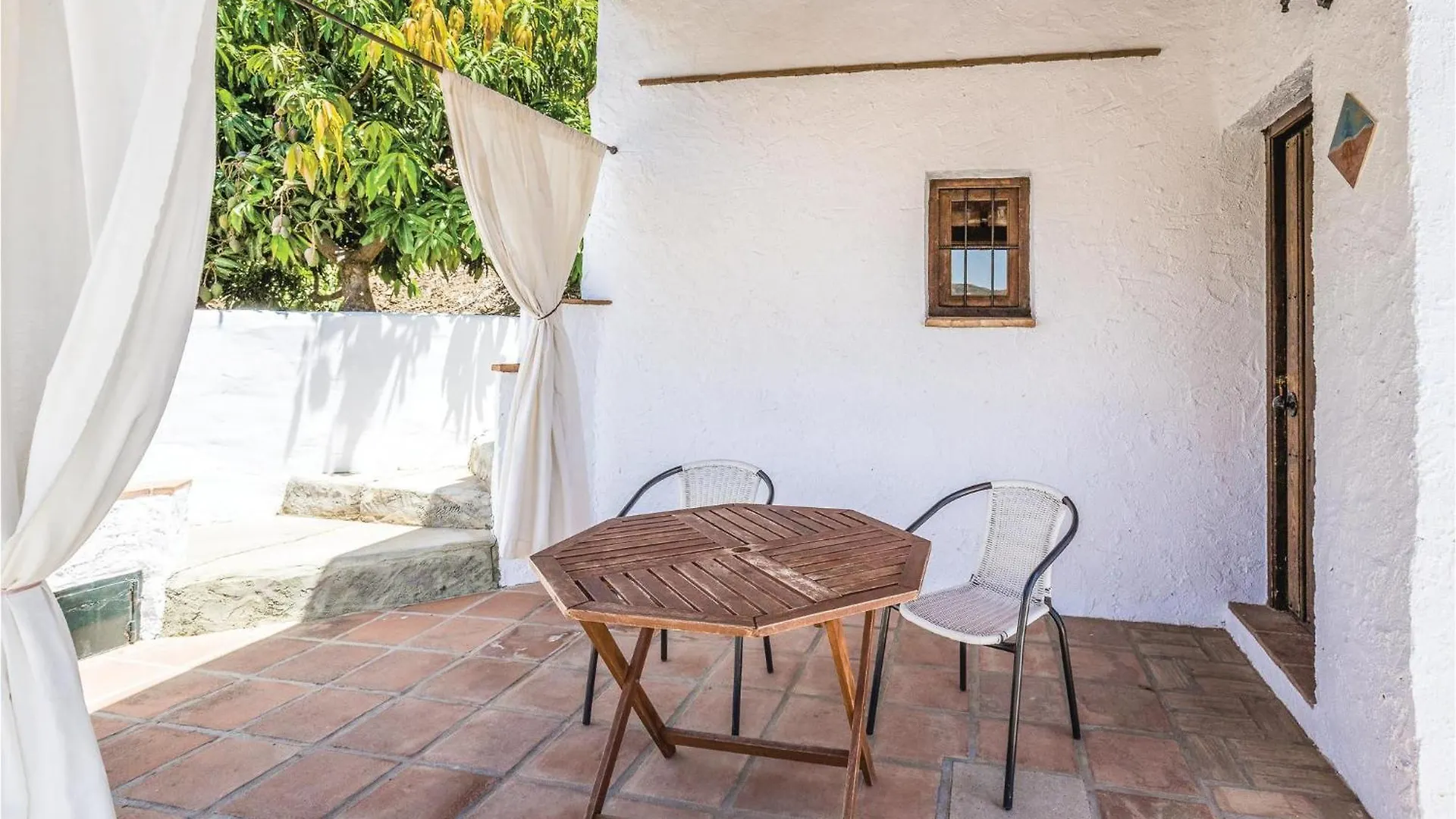 Nice Home In El Borge With Wifi